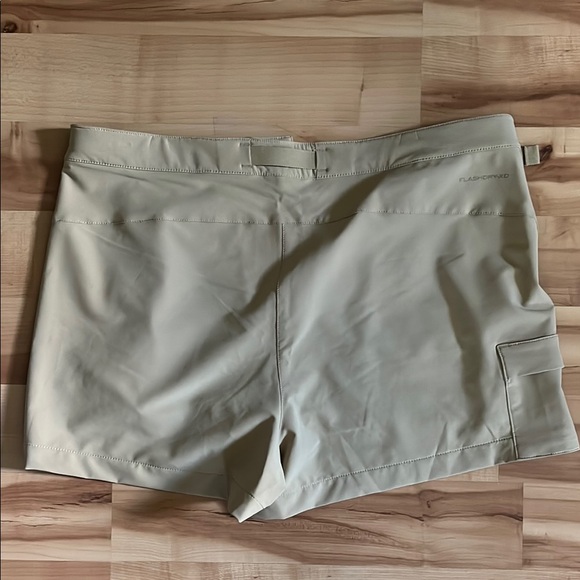 The North Face Tan Athletic Shorts Lightweight Short-Length - Picture 3 of 3